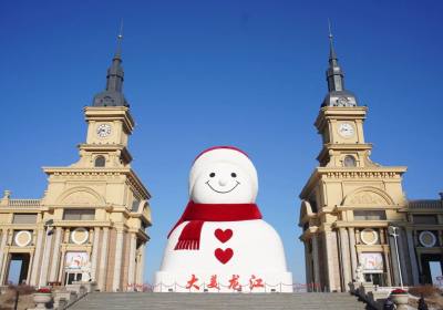 云南飞来哈尔滨的两位小姐姐，两天时间怎么定制一趟专属雪乡之旅？